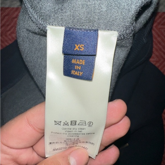 Navy Blue Louis Vuitton Double Face Travel Shorts - Picture 4 of 7